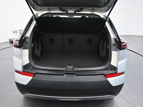 Used 2022 Chevrolet Bolt EUV LT image 16