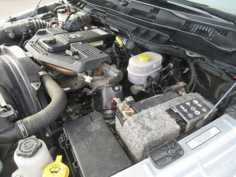 Used 2018 RAM 3500 Big Horn image 14