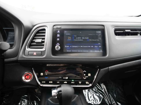 Used 2022 Honda HR-V EX image 17
