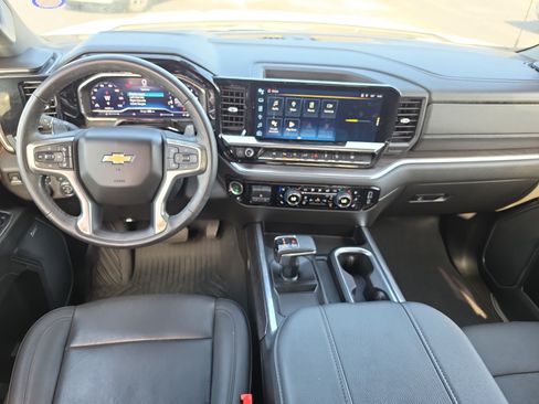 Certified 2023 Chevrolet Silverado 1500 LTZ AWD/4WD image 8