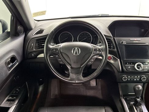 Used 2017 Acura ILX w/ Premium Package FWD image 27