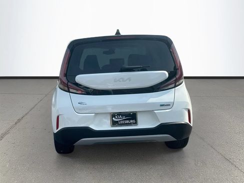 Certified 2024 Kia Soul EX FWD image 6