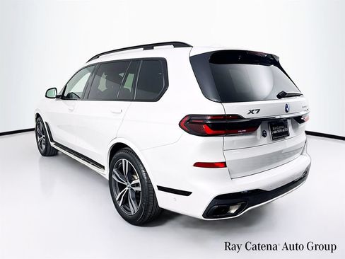 Used 2024 BMW X7 xDrive40i w/ Executive Package AWD/4WD image 5