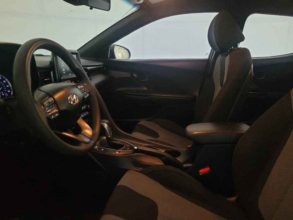 Used 2019 Hyundai Veloster 2.0 FWD image 17