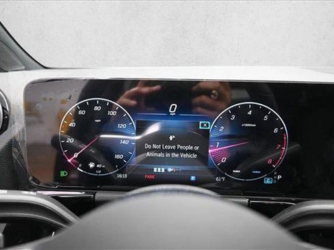 New 2026 Mercedes-Benz GLA 250 4MATIC image 17