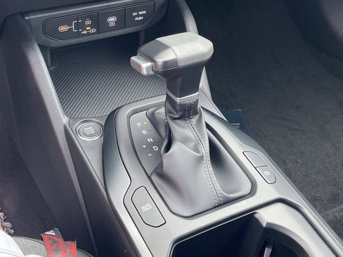 New 2025 Kia K4 LX image 26