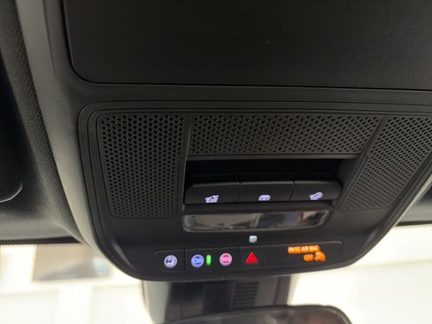 New 2026 Chevrolet Equinox LT w/ Convenience Package II image 23