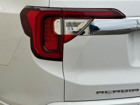 Certified 2023 GMC Acadia Denali image 39