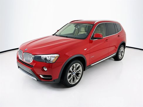 Used 2016 BMW X3 xDrive28i image 3