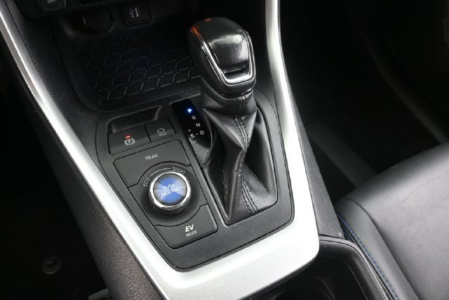 Used 2023 Toyota RAV4 XSE AWD/4WD image 26