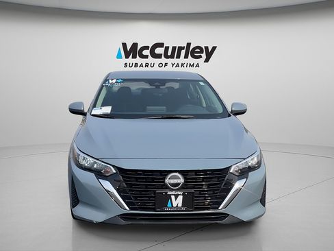 Used 2024 Nissan Sentra SV FWD image 9