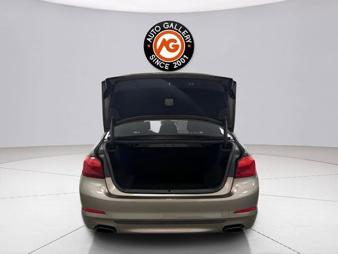 Used 2018 BMW 540i xDrive image 22