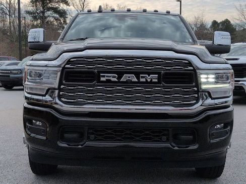 Used 2024 RAM 3500 Limited image 8