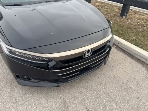 Used 2022 Honda Accord Sport image 2