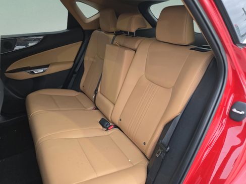 Certified 2025 Lexus NX 250 FWD w/ Accessory Package (Z1) image 26