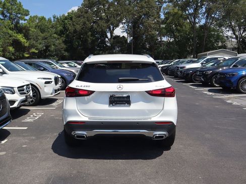 New 2025 Mercedes-Benz GLA 250 4MATIC image 4