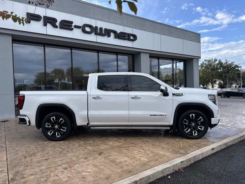 Used 2023 GMC Sierra 1500 Denali w/ Denali Reserve Package image 2