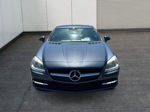 Used 2015 Mercedes-Benz SLK 250 image 8