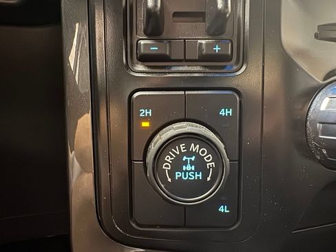 Used 2022 Ford F150 XLT w/ Equipment Group 302A High AWD/4WD image 21