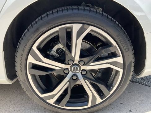 Certified 2024 Volvo S60 B5 Core AWD/4WD image 9