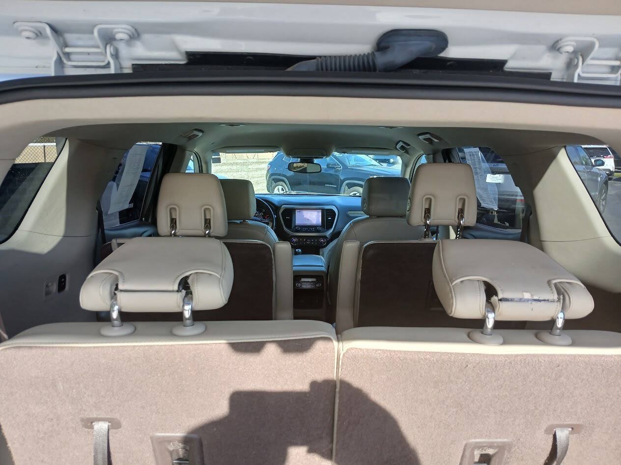 Used 2019 GMC Acadia Denali AWD/4WD image 11