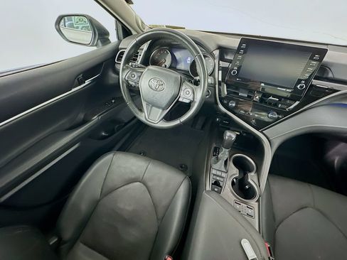 Used 2023 Toyota Camry XSE w/ Navigation Package FWD image 9