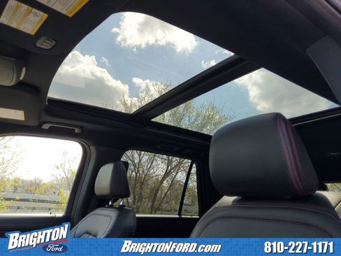 Used 2022 Ford Expedition Limited AWD/4WD image 10