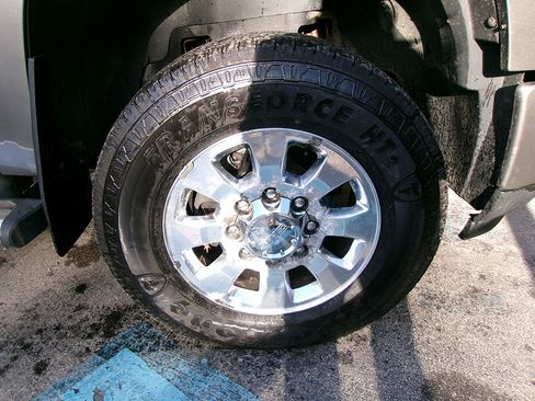 Used 2012 GMC Sierra 2500 Denali w/ Suspension Package, Off-Road image 7