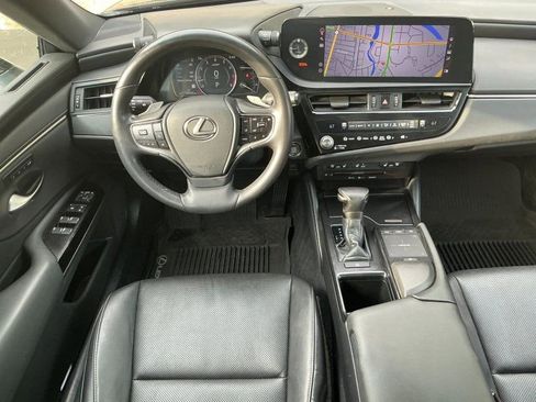 Used 2022 Lexus ES 350 w/ Premium Package image 16