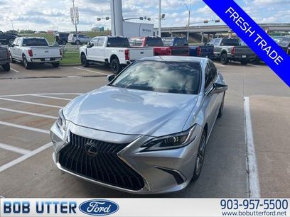 Used 2024 Lexus ES 350 w/ Luxury Package