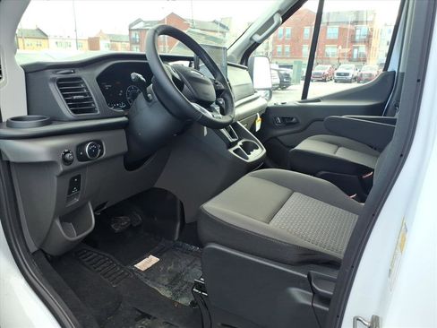 Used 2024 Ford Transit 350 XLT image 14