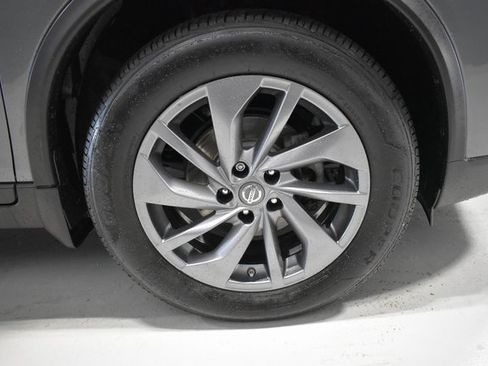 Used 2016 Nissan Rogue SL image 10