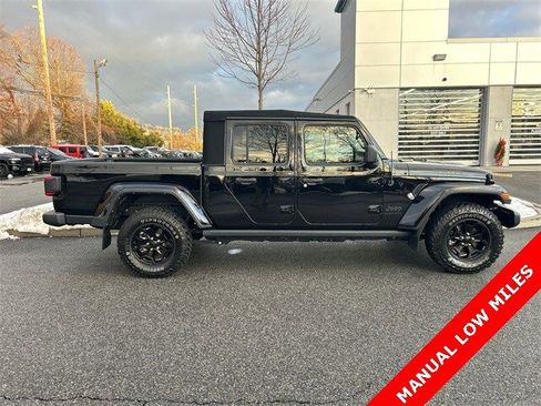 Certified 2021 Jeep Gladiator Sport image 9