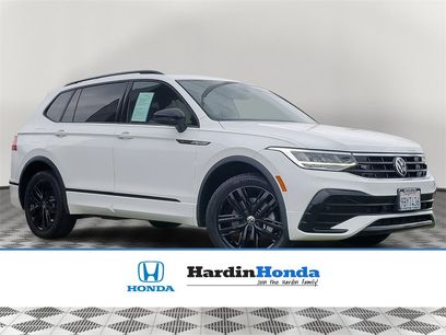 Used 2022 Volkswagen Tiguan SE R-Line