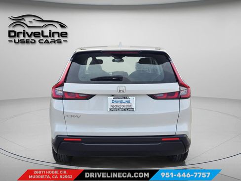 Used 2023 Honda CR-V LX image 3