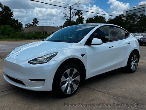 Used 2021 Tesla Model Y Long Range AWD/4WD image 13