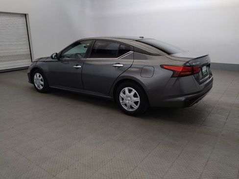 Used 2019 Nissan Altima 2.5 S FWD image 3
