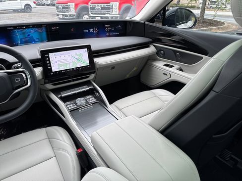 New 2026 Lincoln Nautilus Premier w/ Equipment Group 102A AWD/4WD image 31