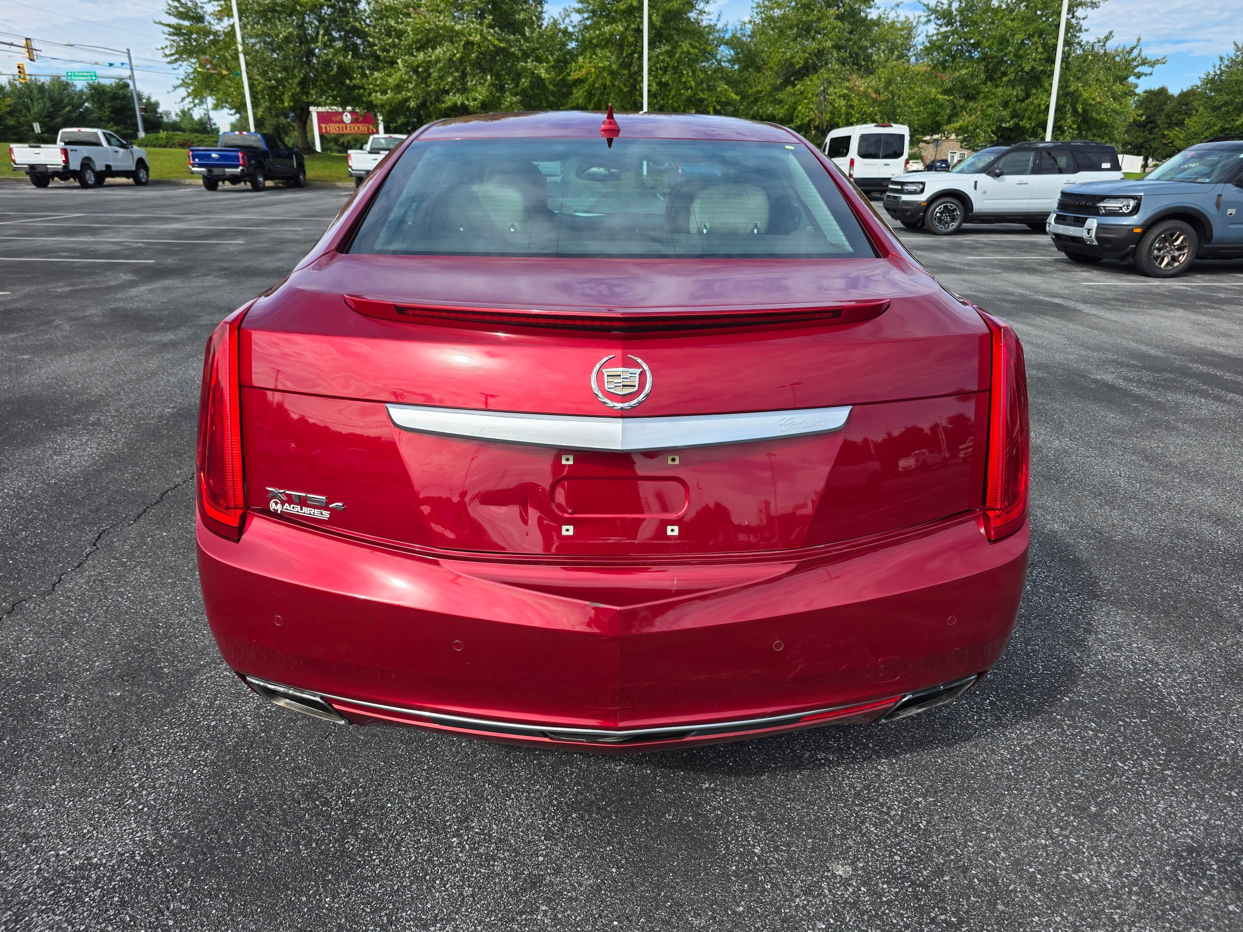 Used 2013 Cadillac XTS Luxury w/ Driver Awareness Package AWD/4WD image 4
