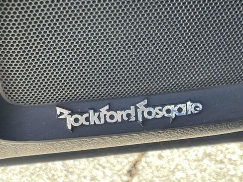 Used 2017 Nissan Titan SL image 14