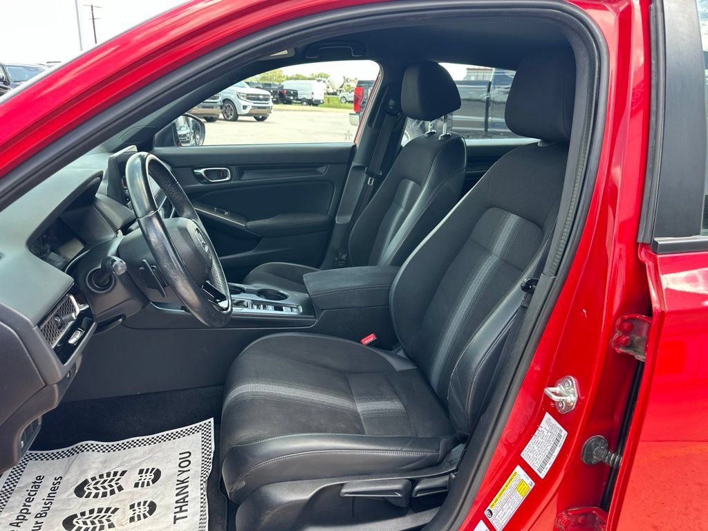 Used 2022 Honda Civic Sport image 11