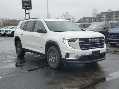 New 2025 GMC Acadia Elevation