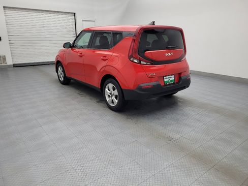 Used 2022 Kia Soul LX w/ Technology Package image 6