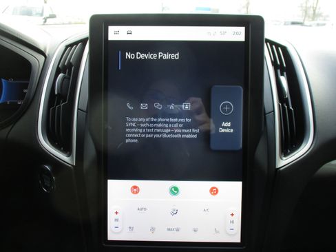 Used 2024 Ford Edge SEL w/ Convenience Package image 23