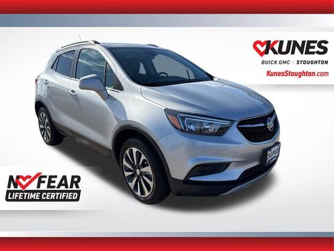 Used 2021 Buick Encore Preferred w/ Safety Package image 4