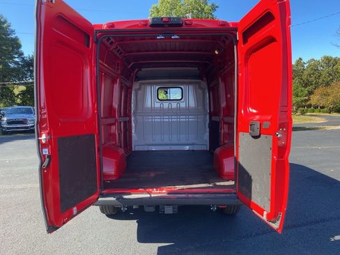 New 2026 RAM ProMaster 2500 FWD image 12
