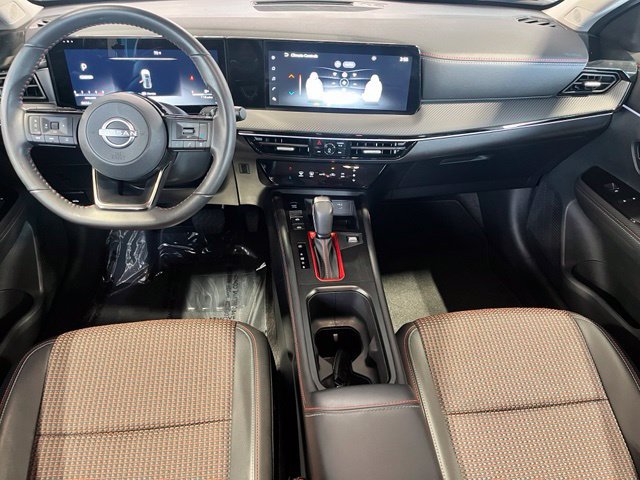 Used 2025 Nissan Kicks SR FWD image 10