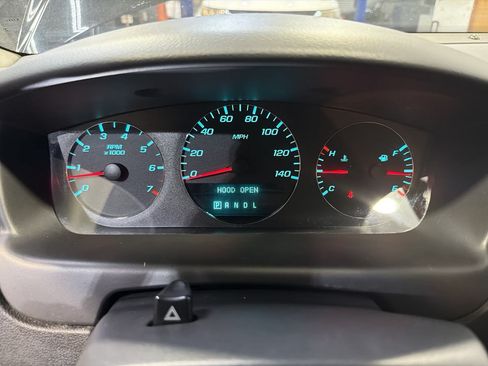 Used 2013 Chevrolet Impala LTZ FWD image 19