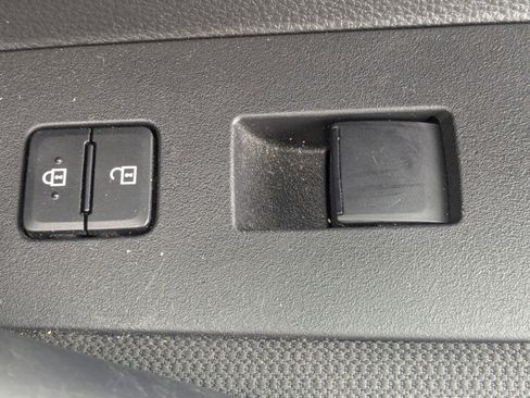 Certified 2026 Toyota Corolla LE FWD image 32
