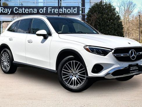 Used 2026 Mercedes-Benz GLC 300 4MATIC image 11